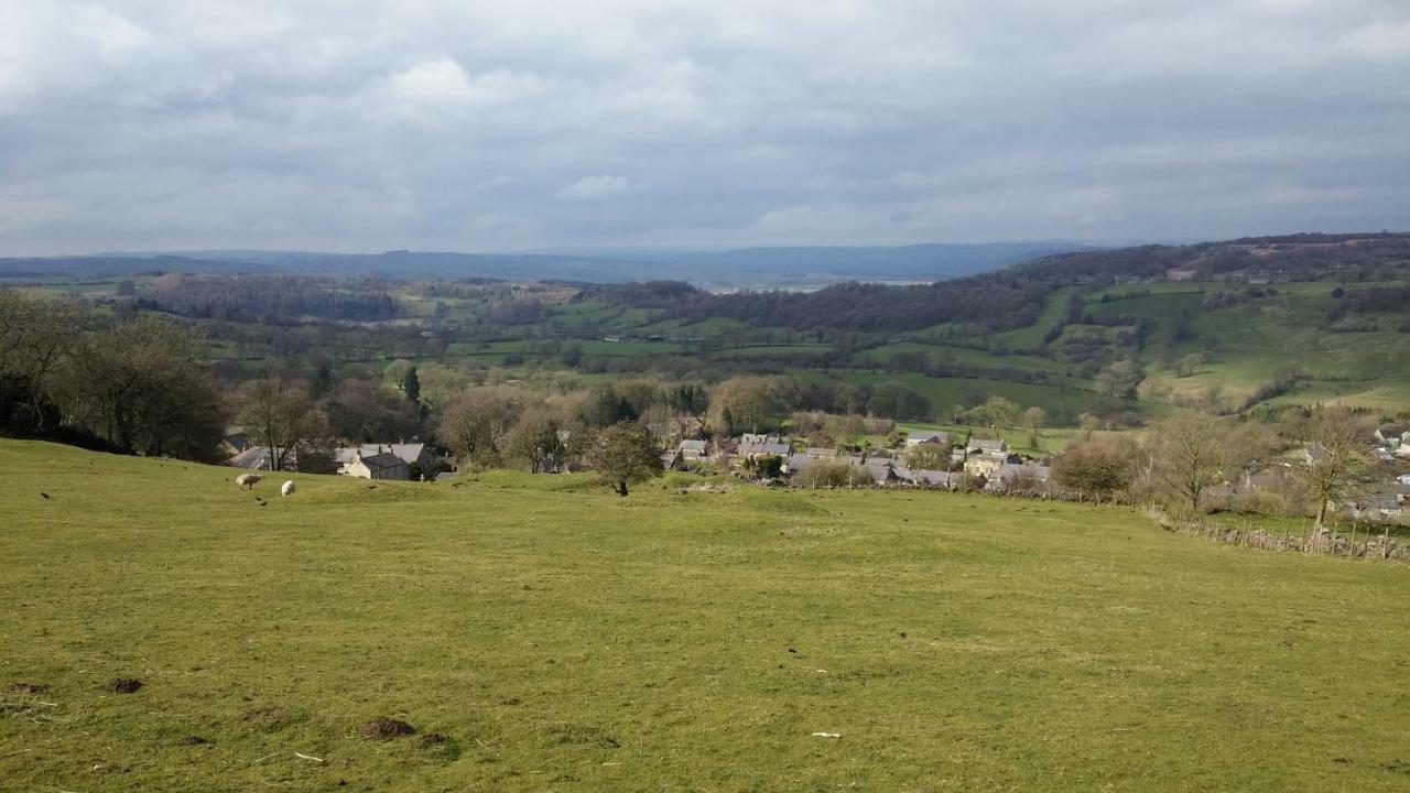 Clover Cottage Winster  Exterior photo